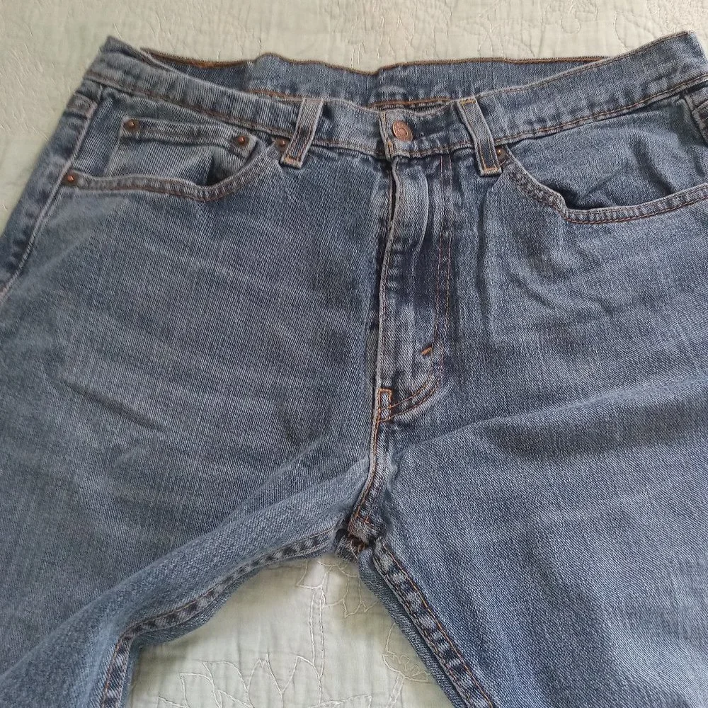 Levis 505 Jeans - Picture 2 of 4